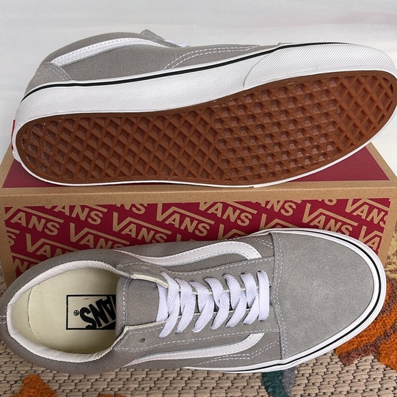 Vans WMNS Old Skool
Drizzle/True White
VN0A4U3BIYP Sneakers - Picture 7 of 16